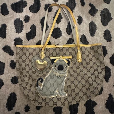 gucci pug tote medium size|Gucci Guccioli Medium Oliver Tote .